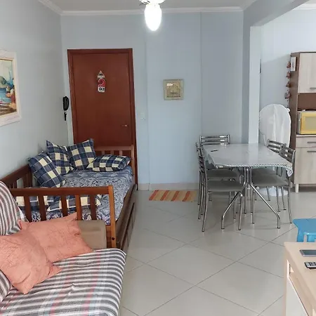 Praia Grande, Canto Do Forte, Apto ,2 Noites Seguidas , Apenas 2 Diarias Com Wi-Fi Exterior photo